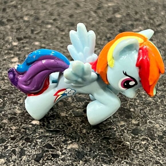 Colorful Rainbow Pony Figure - Picture 6 of 8